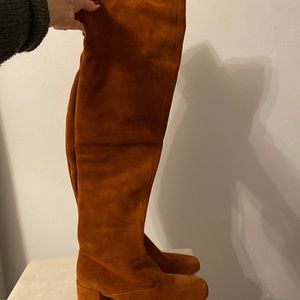 Brown suede over the knee boots. Size 6. Block heel.